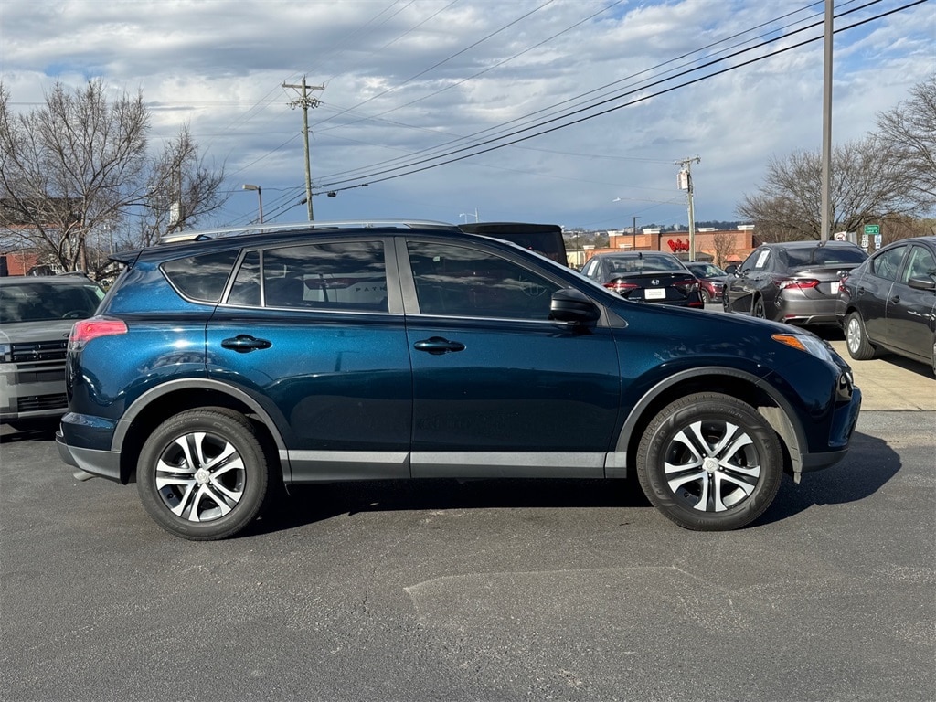 Used 2018 Toyota RAV4 LE SUV