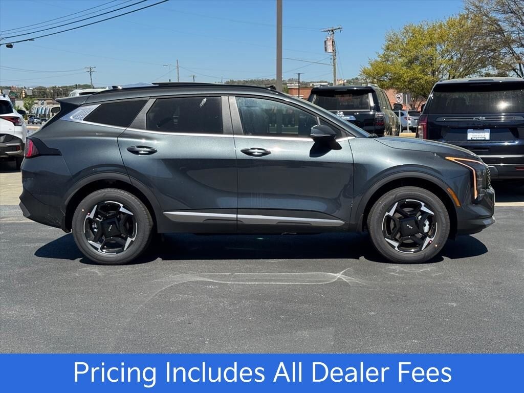 New 2026 Kia Sportage Hybrid EX SUV