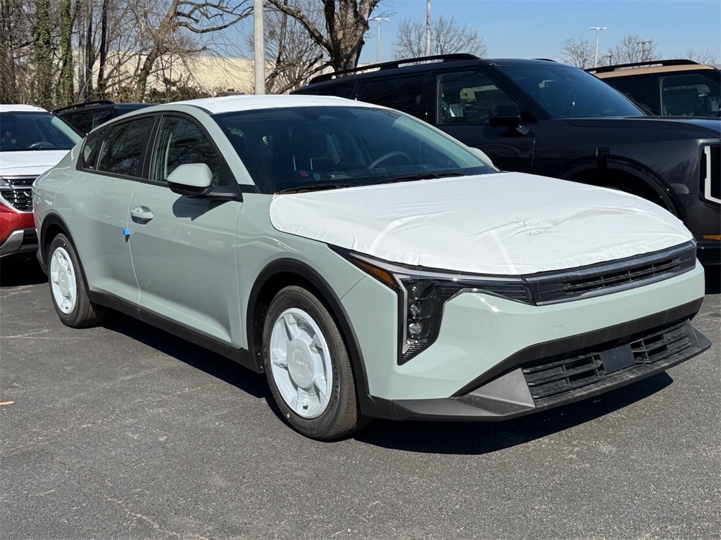 2026 Kia K4 LX