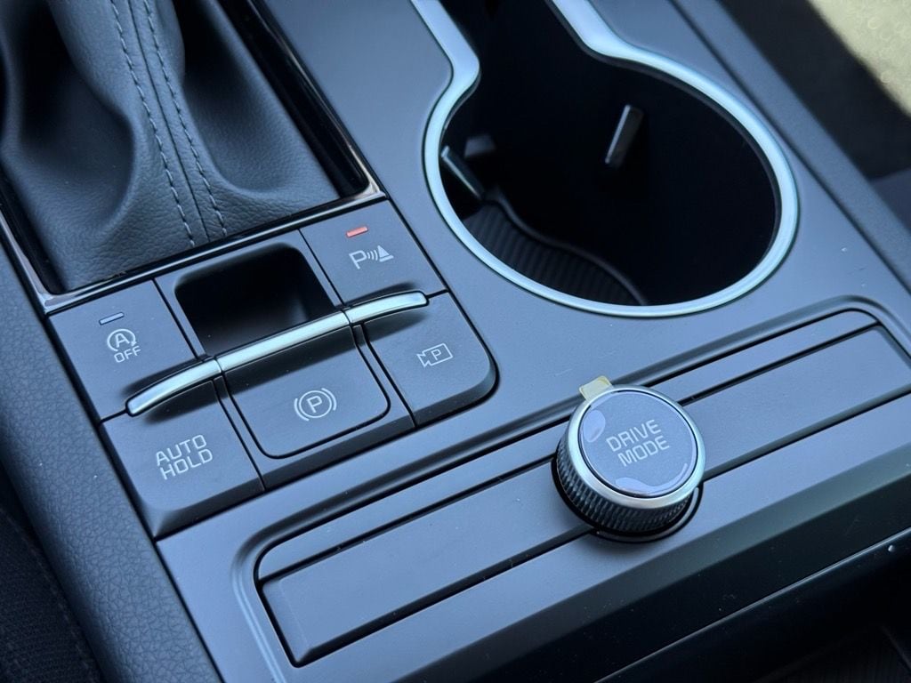 2026 Kia K5 LXS - Photo 19