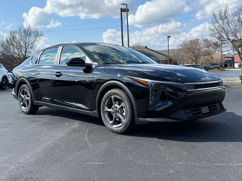 New 2026 Kia K4 LX Sedan