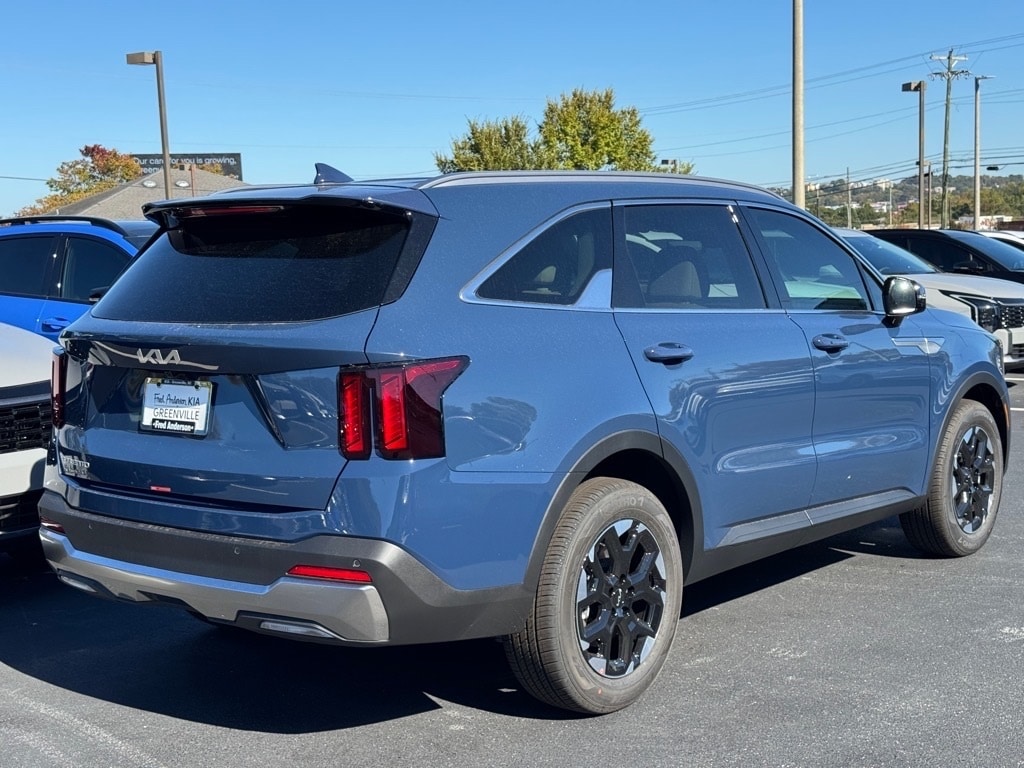 New 2026 Kia Sorento S SUV