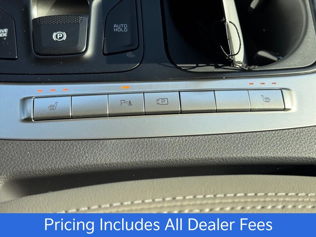 2026 Kia Carnival LXS - Photo 17