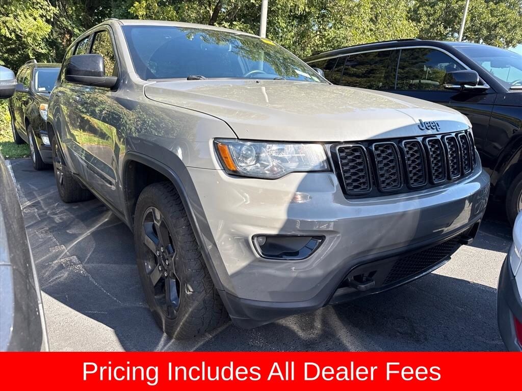 Used 2019 Jeep Grand Cherokee Laredo SUV