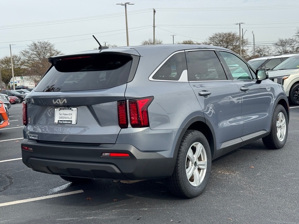 Certified 2023 Kia Sorento LX SUV
