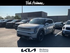 2026 Kia EV9 Light Short Range SUV