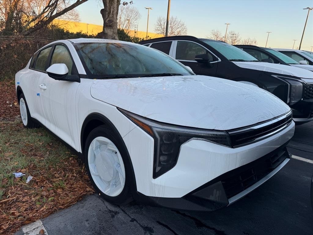 2025 Kia K4 EX's photo