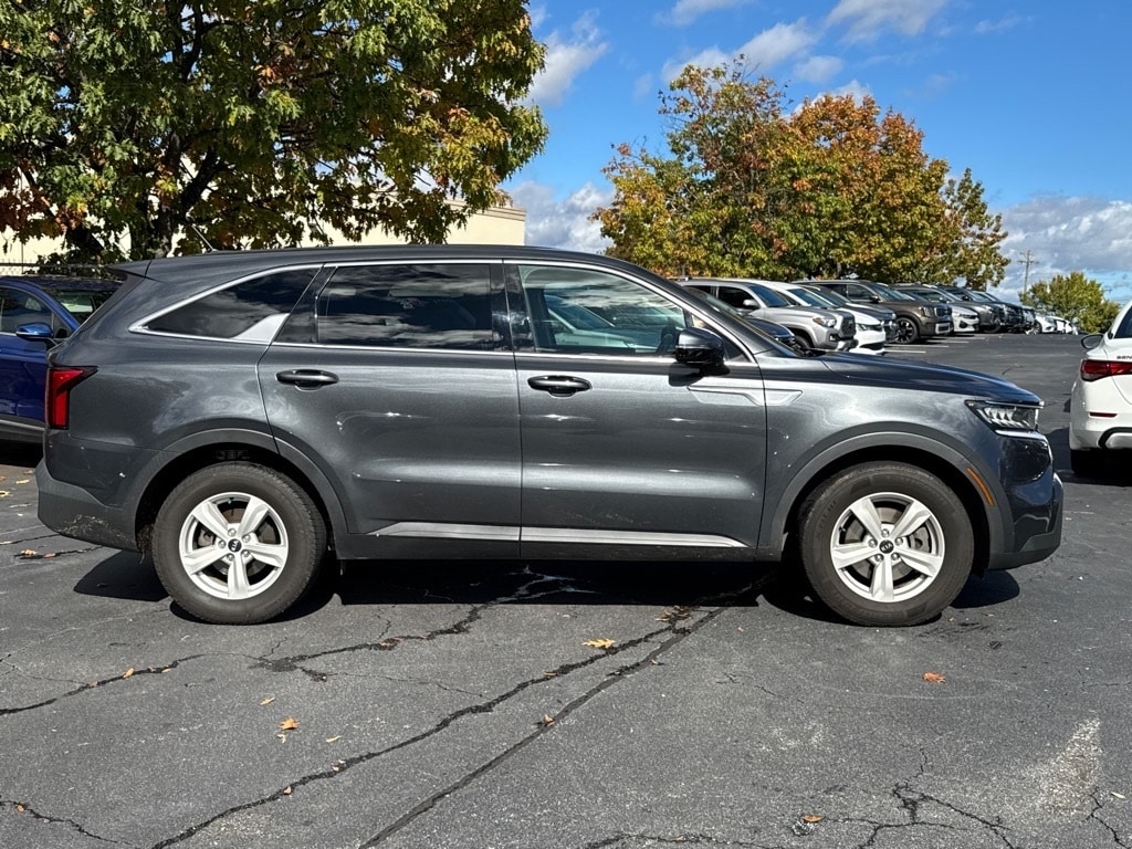 Certified 2021 Kia Sorento LX SUV