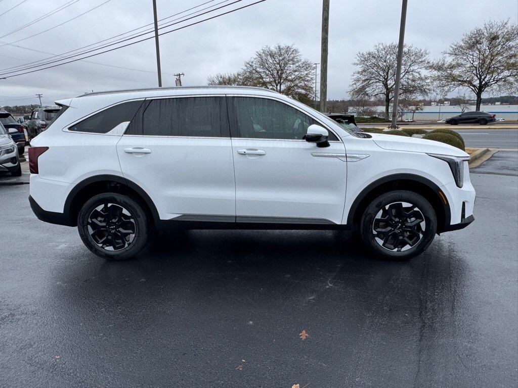 New 2026 Kia Sorento S SUV