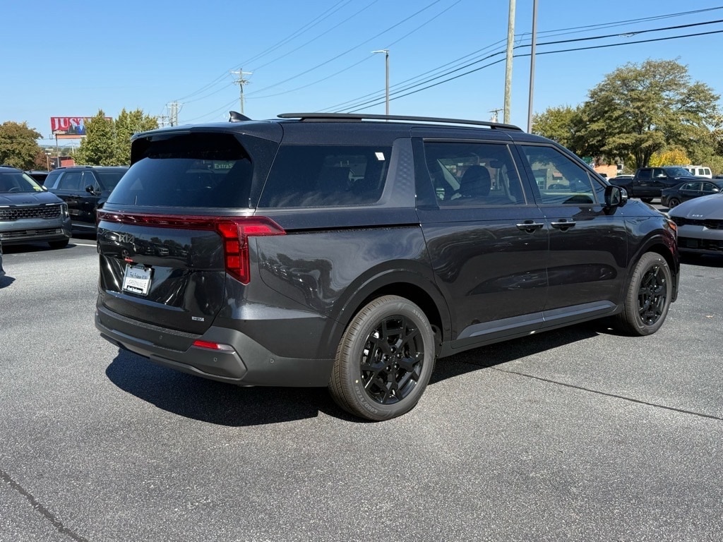New 2026 Kia Carnival Hybrid SX Van Passenger Van