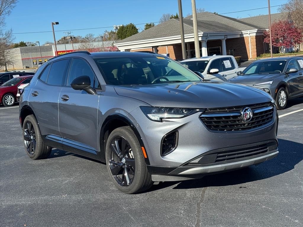 2021 Buick Envision Essence's photo