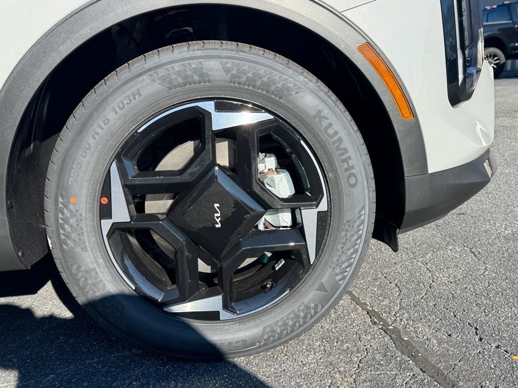 New 2026 Kia Sportage EX SUV