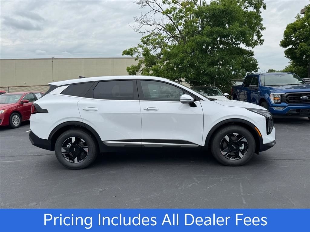 New 2026 Kia Sportage LX SUV