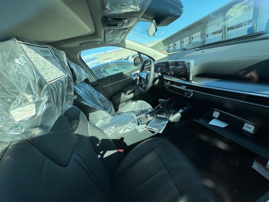 2026 Kia Sorento S photo 2