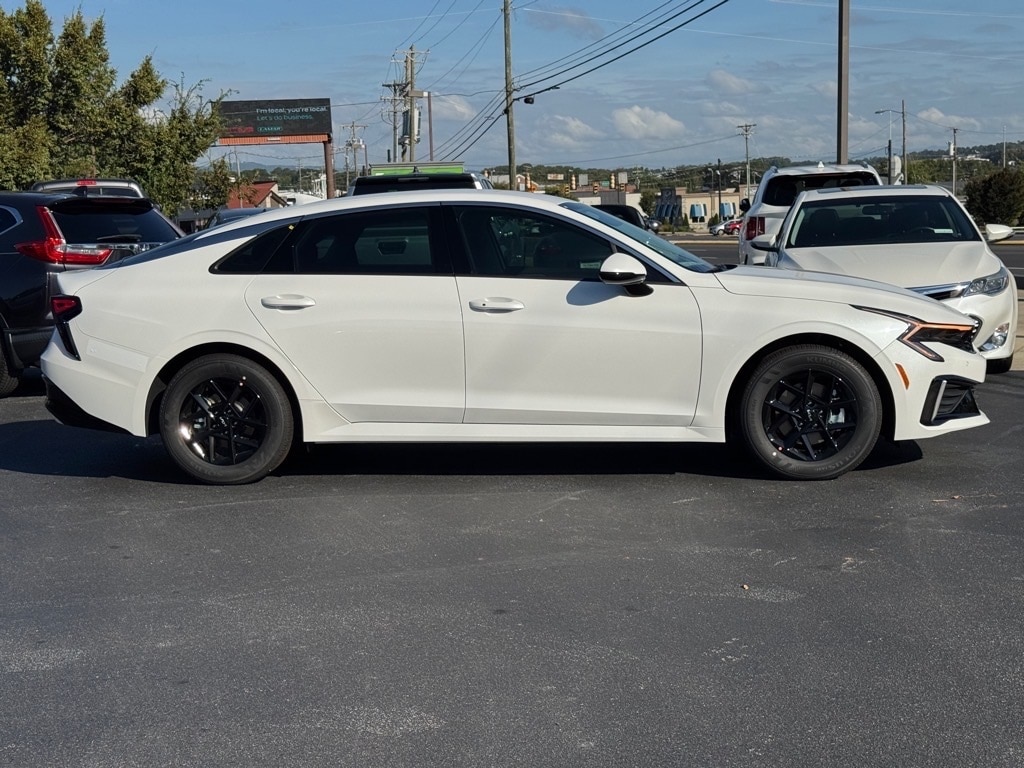 New 2026 Kia K5 LXS Sedan