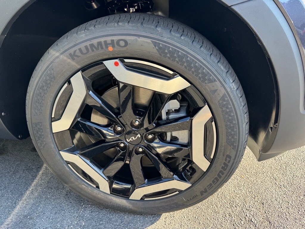2025 Kia Telluride S photo 2