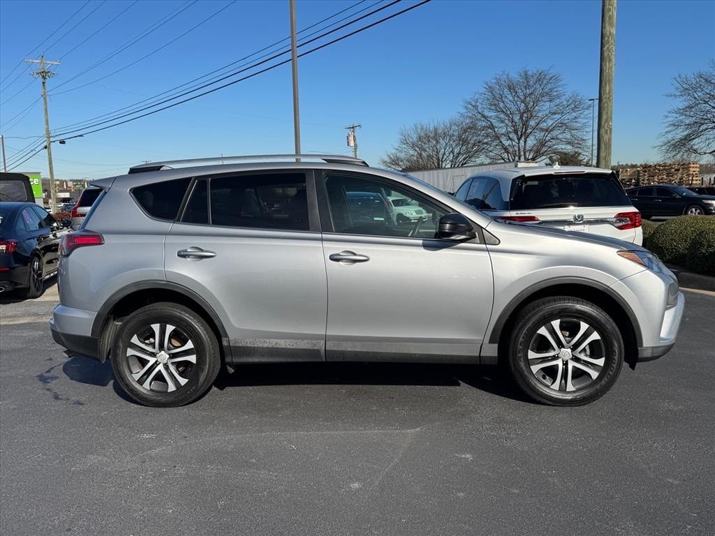 Used 2016 Toyota RAV4 LE SUV