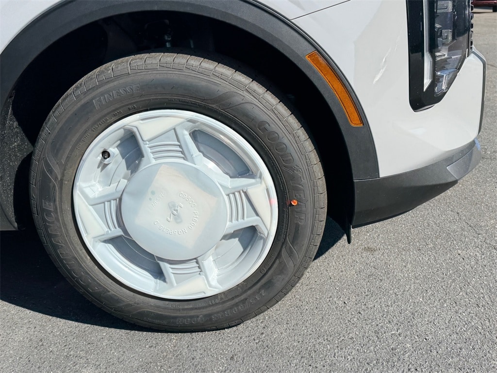 New 2026 Kia Sportage Hybrid EX SUV