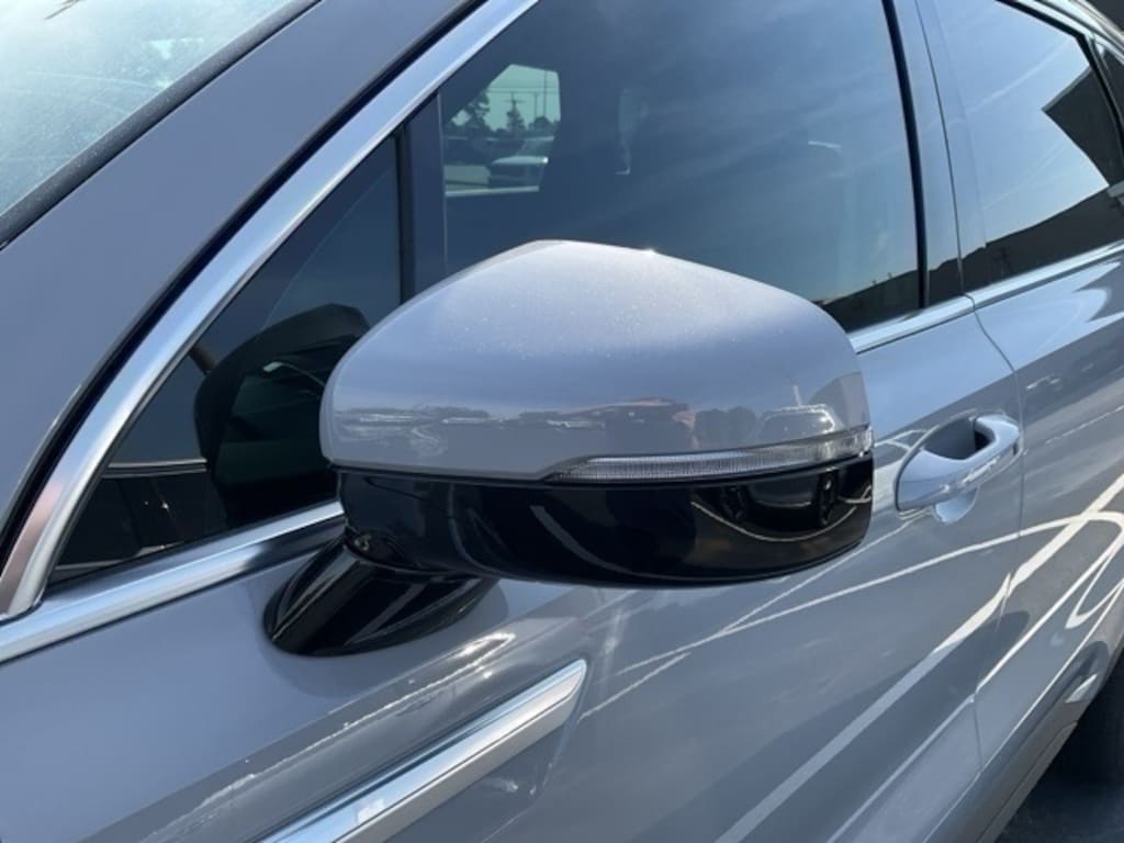 New 2025 Kia Sorento S SUV