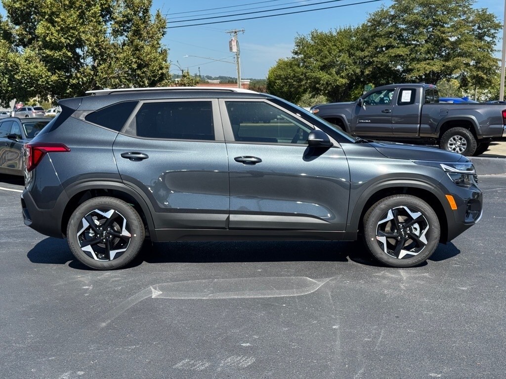 New 2026 Kia Seltos S SUV