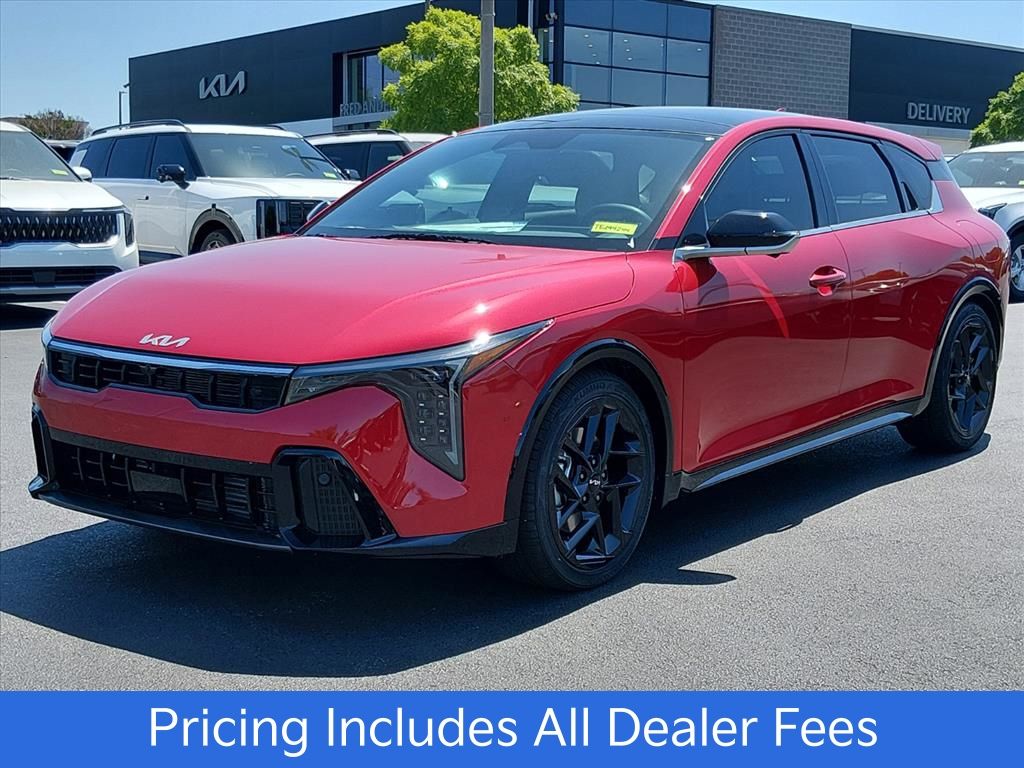 2026 Kia K4 GT-Line Turbo - Photo 6