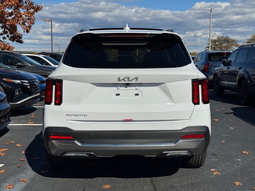 New 2026 Kia Sorento S SUV