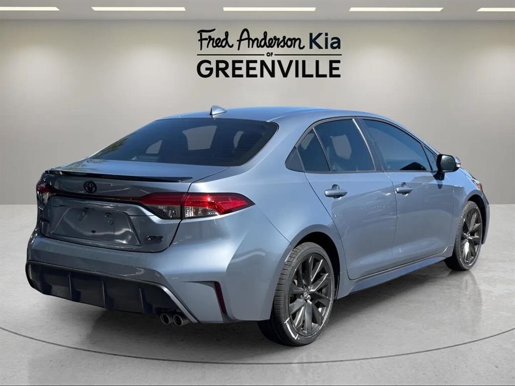 2024 Toyota Corolla XSE photo 3