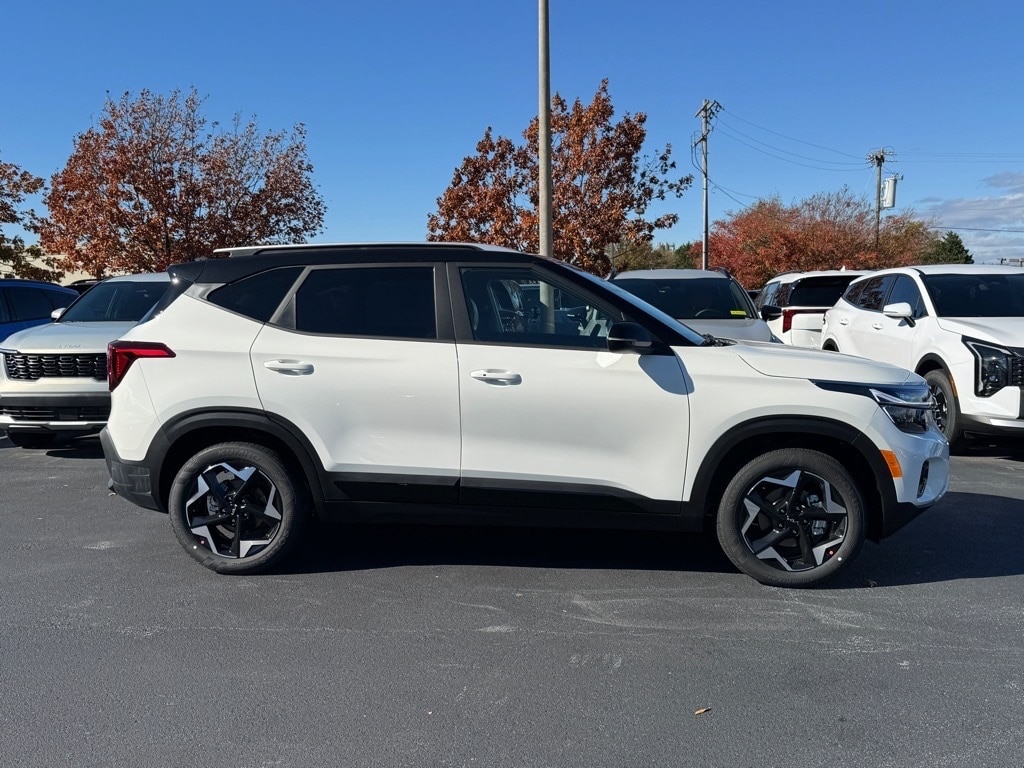 New 2026 Kia Seltos S SUV