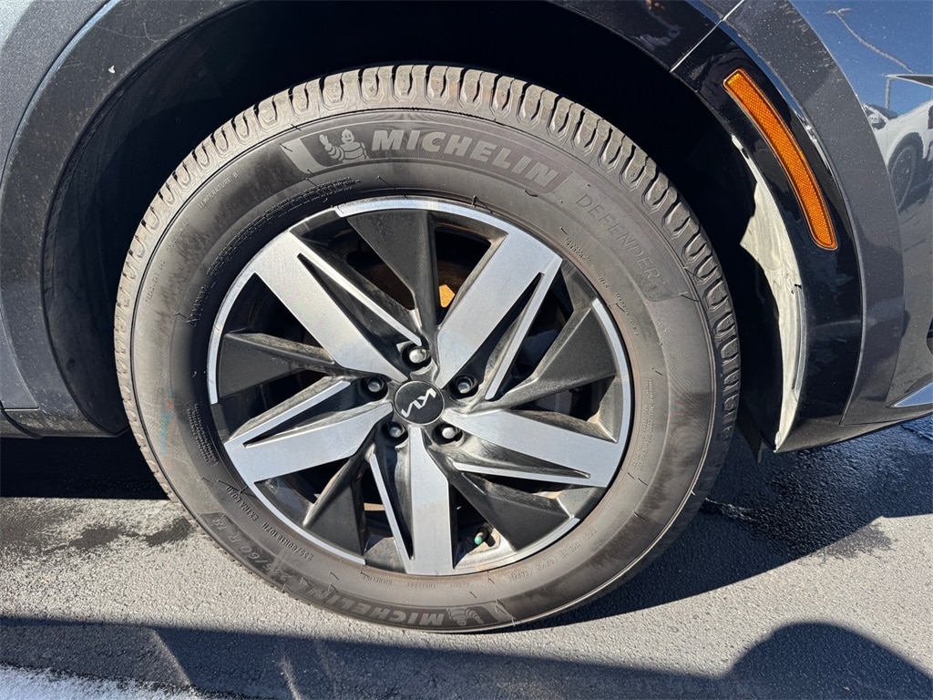 Certified 2022 Kia Sorento S SUV