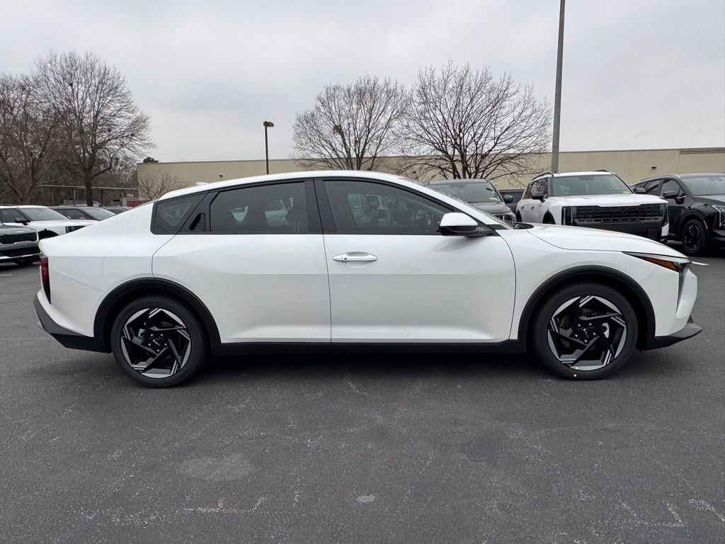 New 2026 Kia K4 EX Sedan