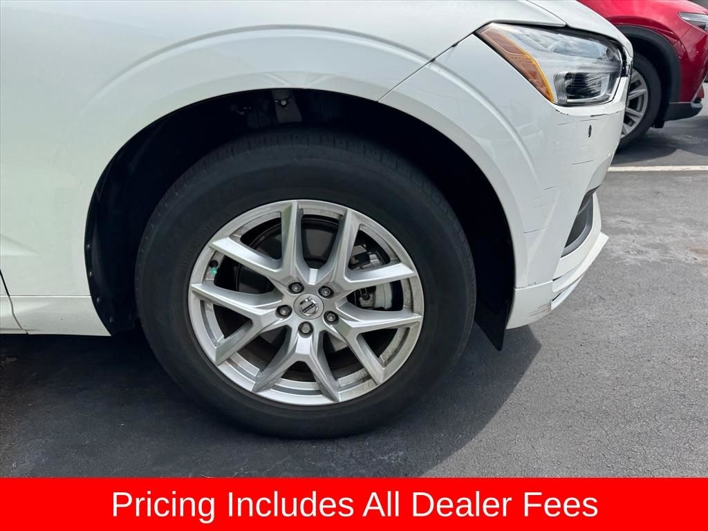 Used 2021 Volvo XC60 T5 Momentum SUV