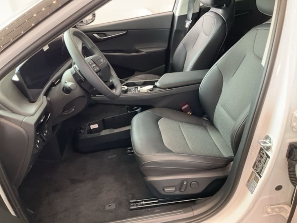 New 2025 Kia EV6 Light Long Range SUV