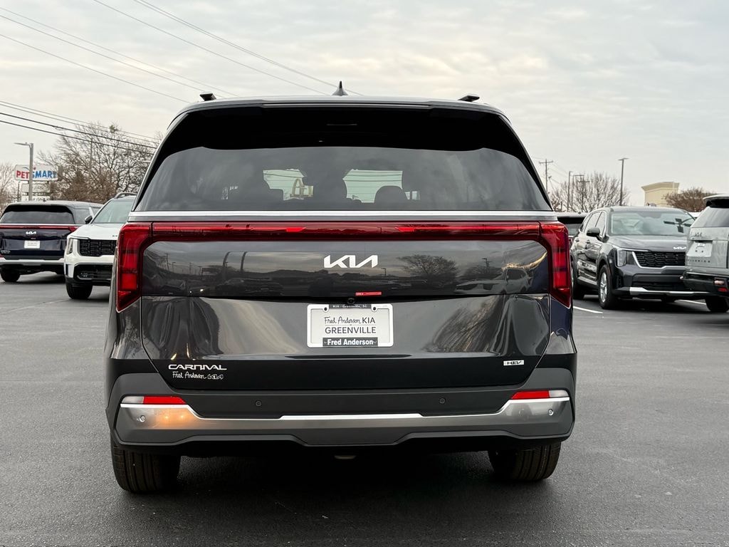 New 2026 Kia Carnival Hybrid SX Van Passenger Van