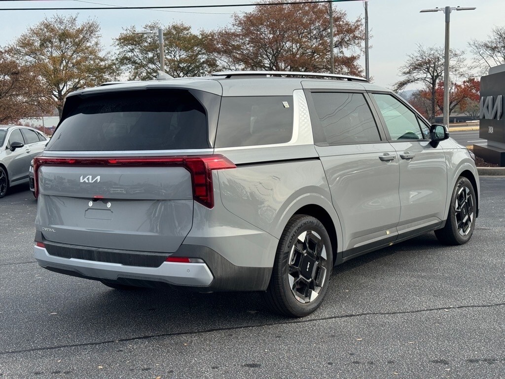 2026 Kia Carnival EX photo 2