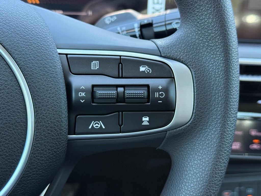 2026 Kia K5 LXS - Photo 20