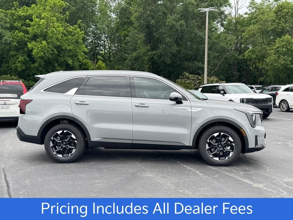 New 2026 Kia Sorento S SUV