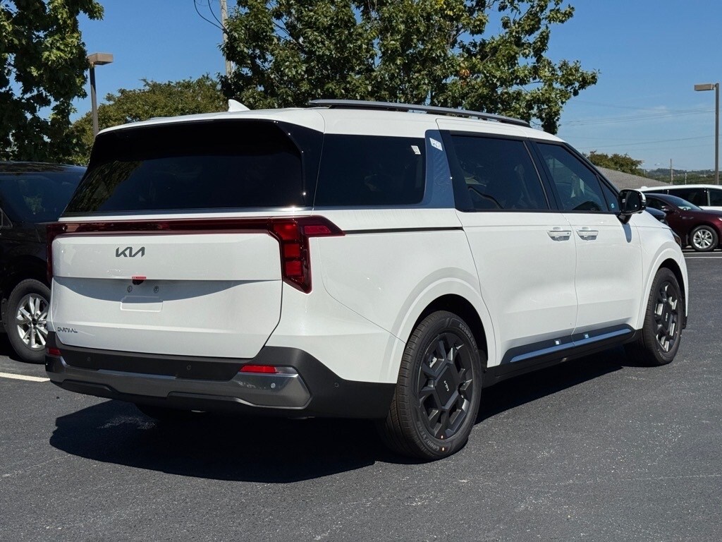 New 2026 Kia Carnival SX Van Passenger Van