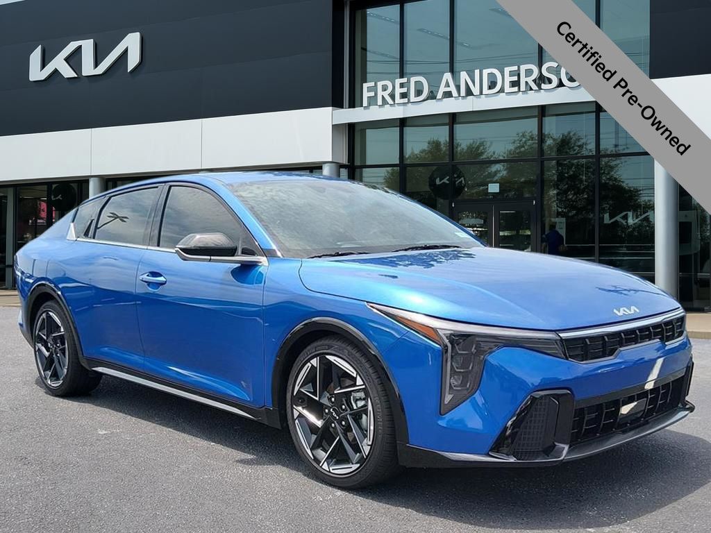 2025 Kia K4 GT-Line AT's photo