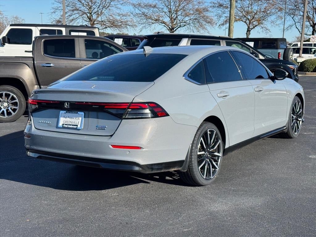 Used 2023 Honda Accord Hybrid Touring Sedan