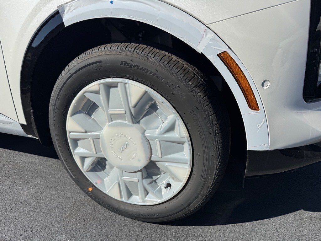 2026 Kia Sportage photo 2