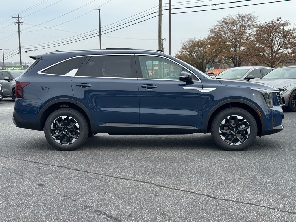 New 2026 Kia Sorento S SUV