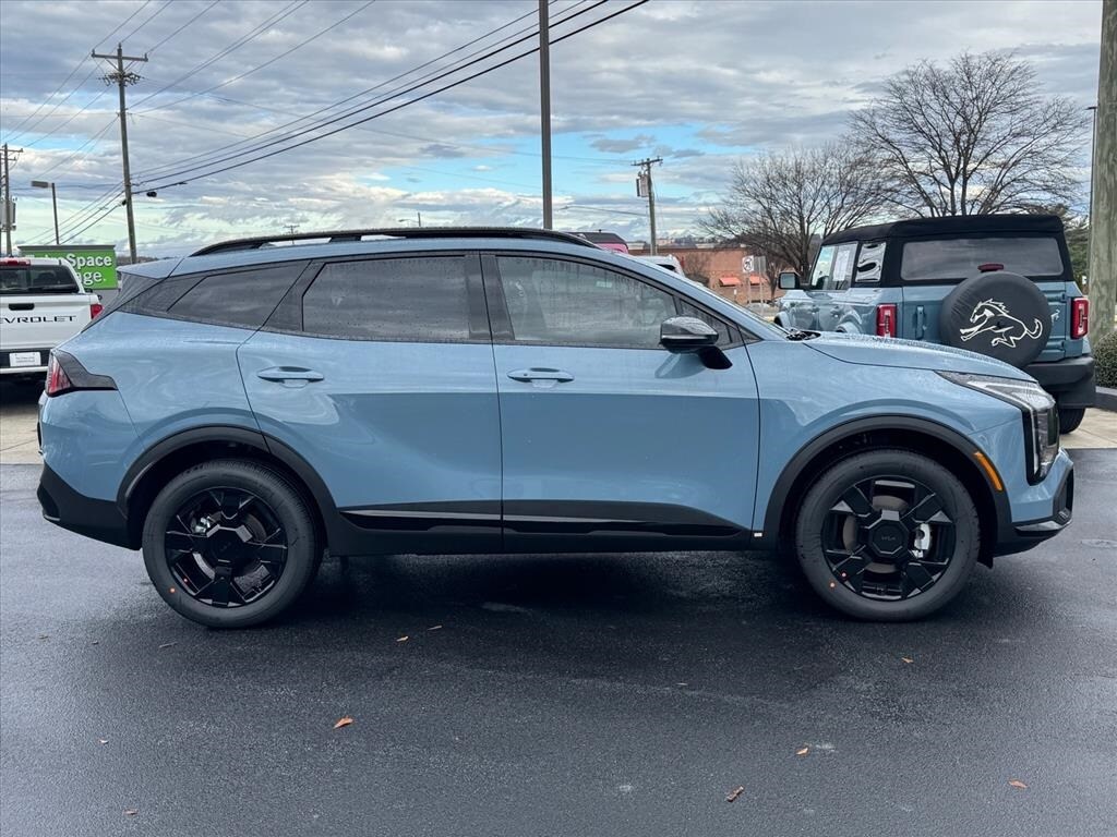 New 2026 Kia Sportage Hybrid X-Line SUV