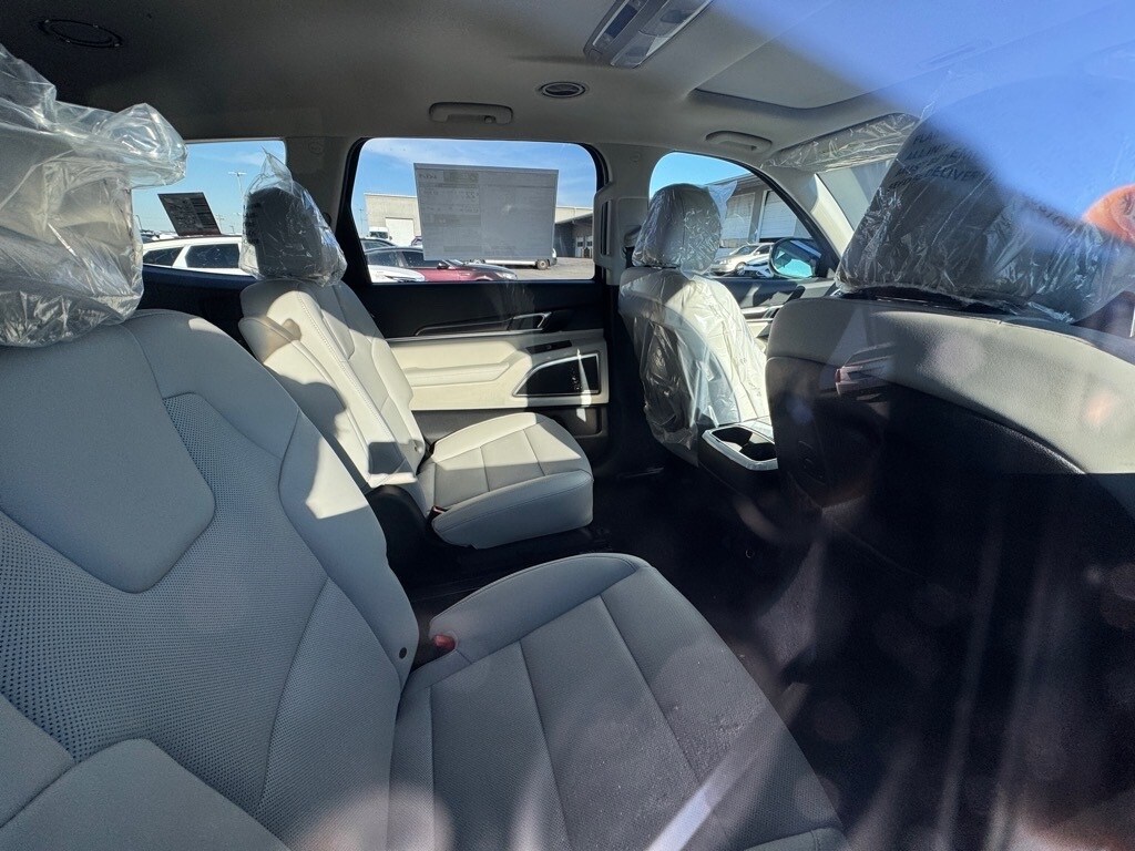 New 2025 Kia Telluride S SUV