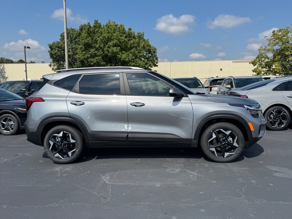 New 2026 Kia Seltos S SUV