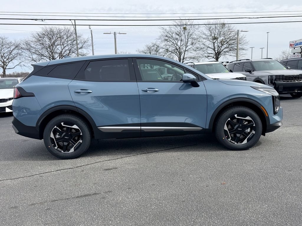 New 2026 Kia Sportage Hybrid S SUV