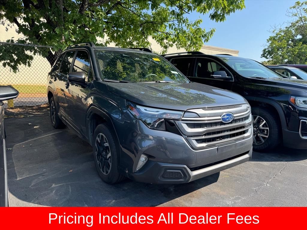 2025 Subaru Forester Premium's photo