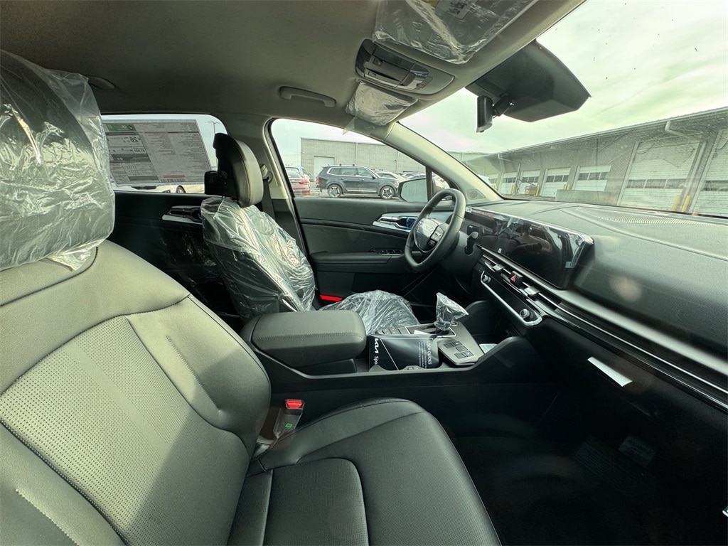 New 2026 Kia Sportage EX SUV