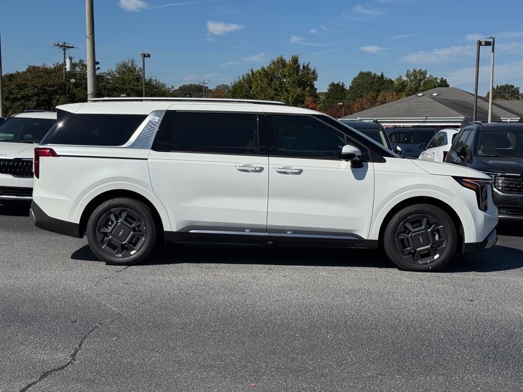 New 2026 Kia Carnival Hybrid SX Van Passenger Van