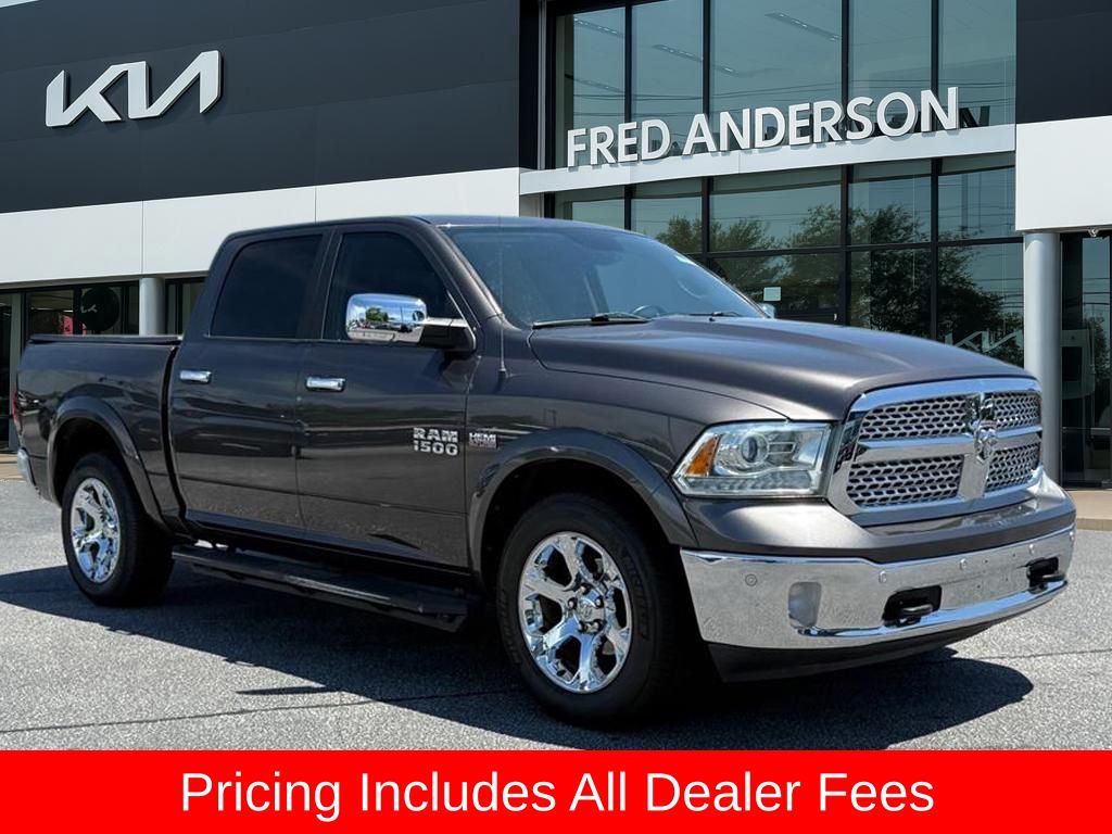 2018 RAM 1500 Laramie 4x4 Crew Cab 5'7's photo
