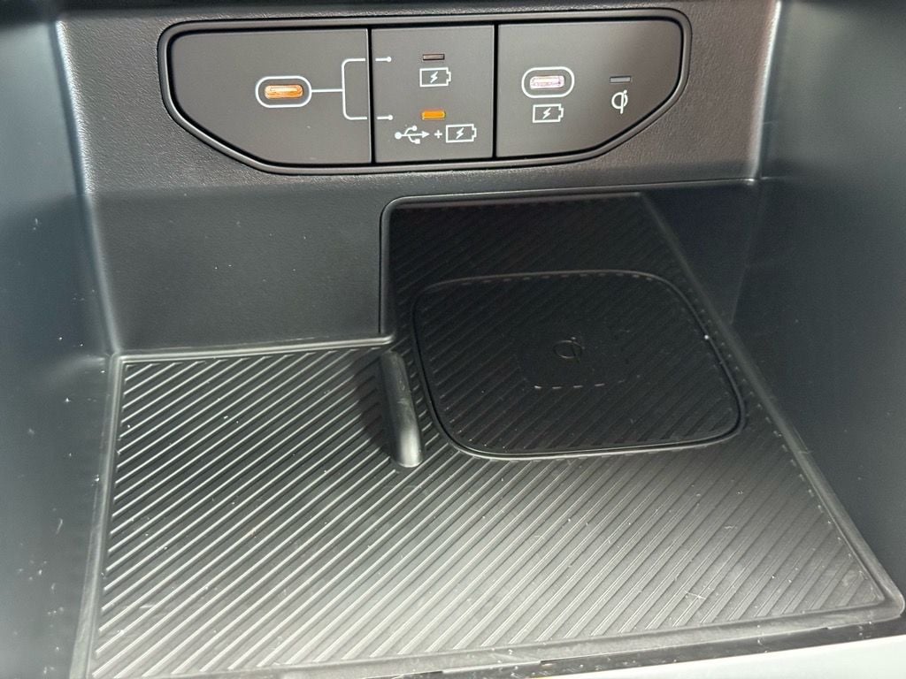 2026 Kia Sorento EX - Photo 17